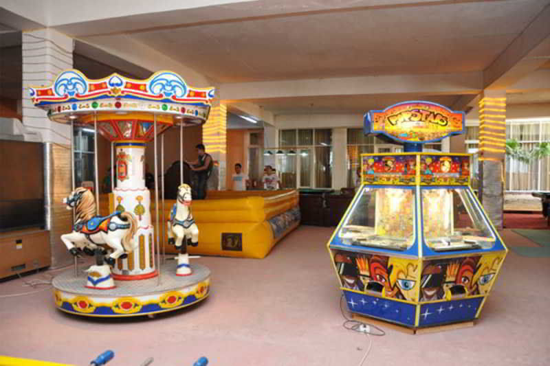 Af Hotel Aqua Park Family Resort Complex Новхани Екстериор снимка