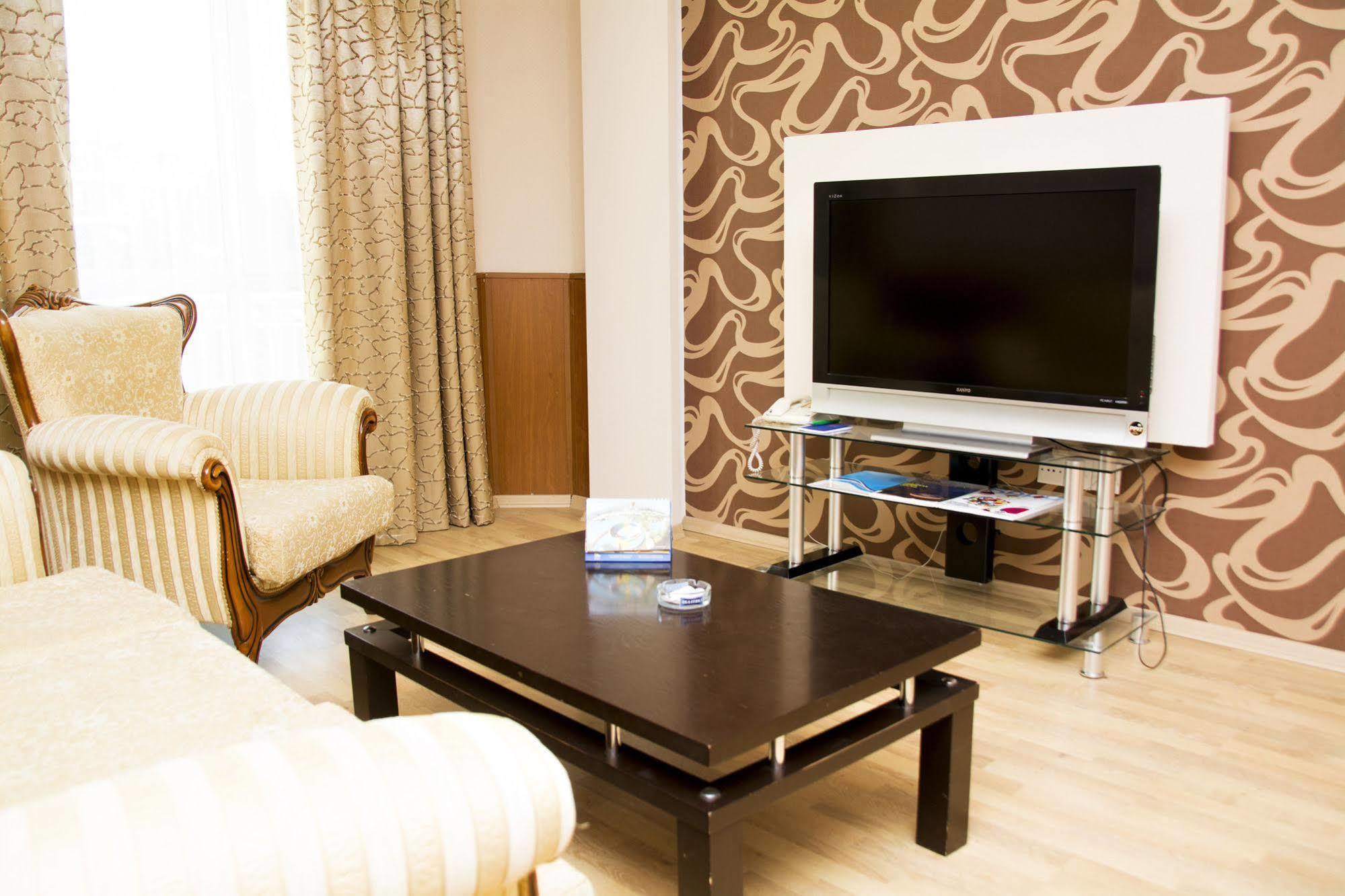 Af Hotel Aqua Park Family Resort Complex Новхани Екстериор снимка