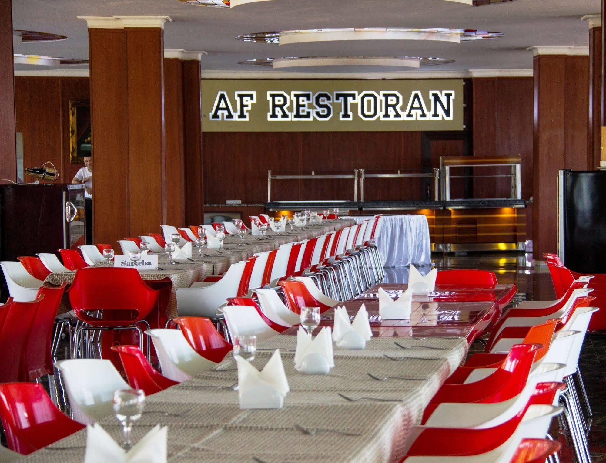 Af Hotel Aqua Park Family Resort Complex Новхани Екстериор снимка