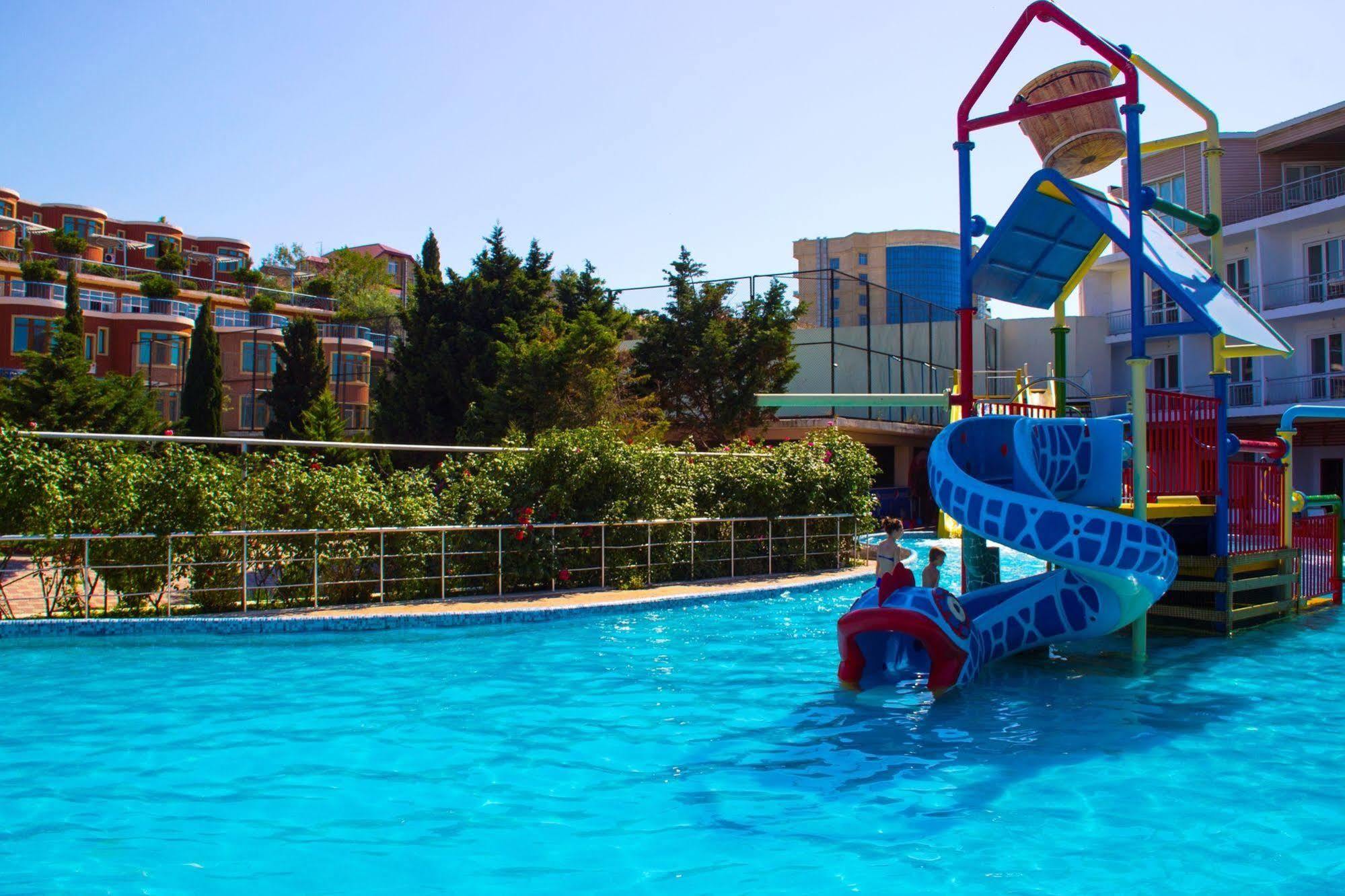 Af Hotel Aqua Park Family Resort Complex Новхани Екстериор снимка