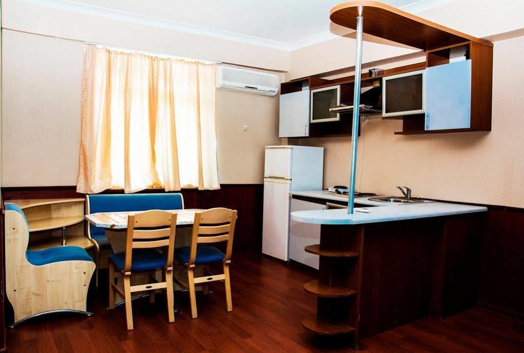 Af Hotel Aqua Park Family Resort Complex Новхани Екстериор снимка